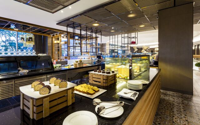 Crowne Plaza Vientiane by IHG