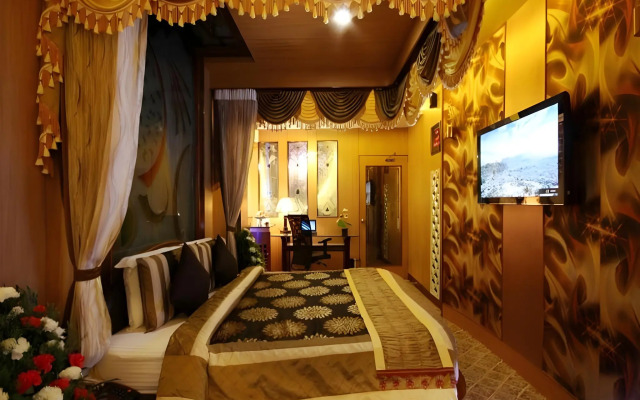Hotel Astoria Residency