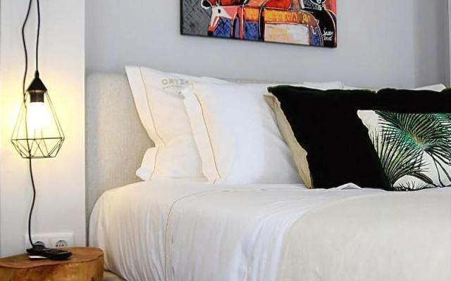 Oryza Guest House & Suites