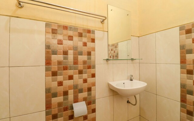 Joglo Family Hotel & Homestay