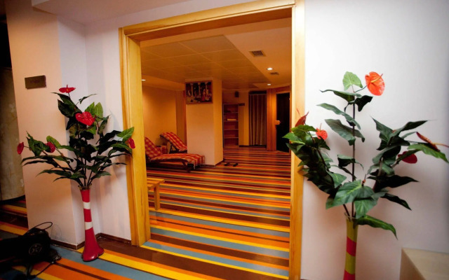 Duqqan Deluxe Hotel