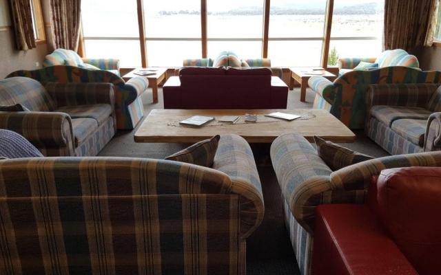 Cool Mountain Lodge – Guest Rooms – Providence Portal