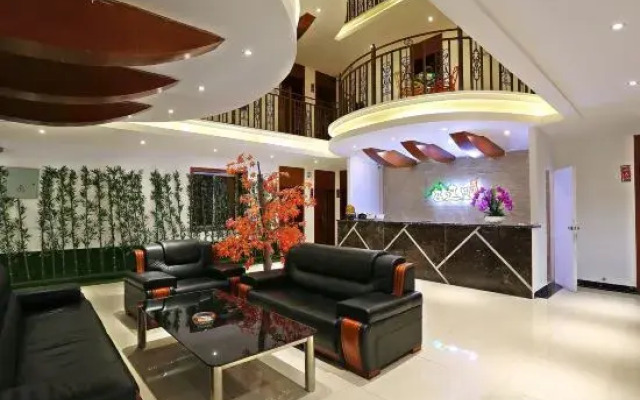Here Inn (Siguniangshan Changpinggou Scenic Area)