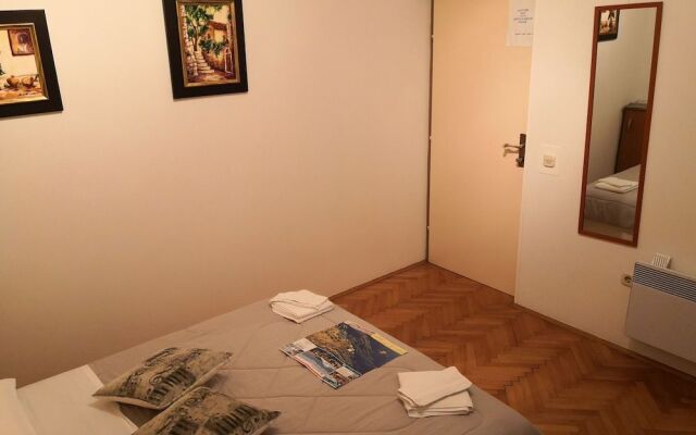 The Nice Dreams Guesthouse