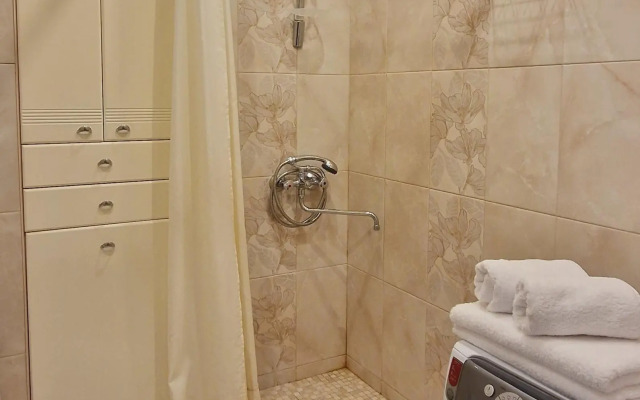 Апартаменты на улице Хохлова 8