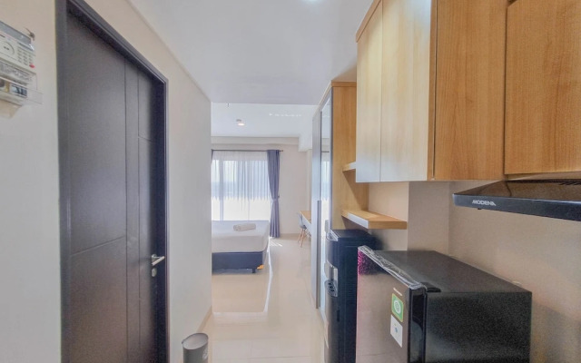 Homey And Minimalist Studio At Patraland Amarta Apartment