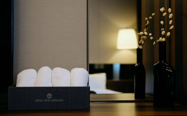 New Donghae Hotel