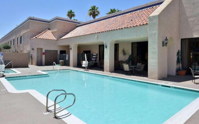 Quality Inn & Suites Indio I-10