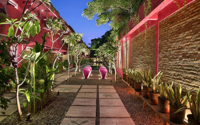 PinkCoco Gili Trawangan - Constant Surprises- for Cool Adults Only