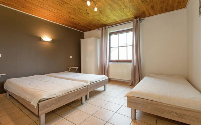 Magnificent Villa in Brisy With Sauna Roofed