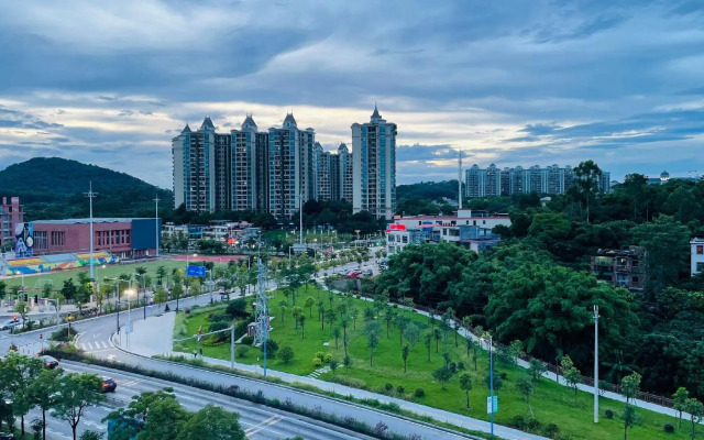 Guangzhou Haojing Hotel