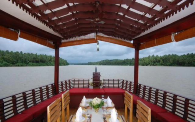 The Raviz Kadavu