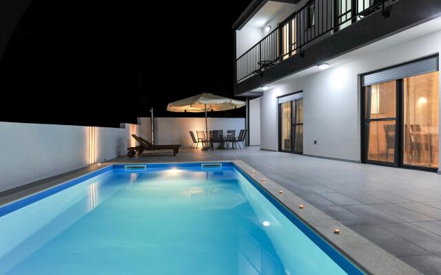 Villa Lily