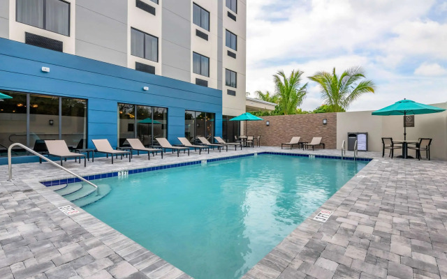 Comfort Suites Stuart - Hutchinson Island