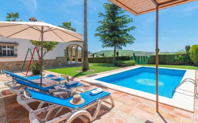 Casa Los Lirios Antequera - La Higuera by Ruralidays