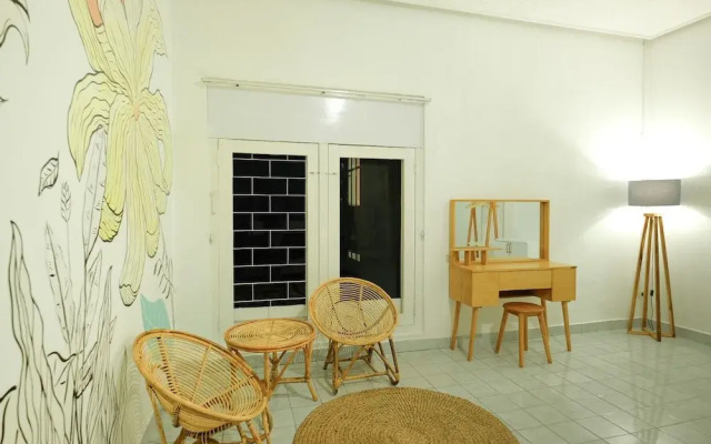 Snooze Hostel Malang