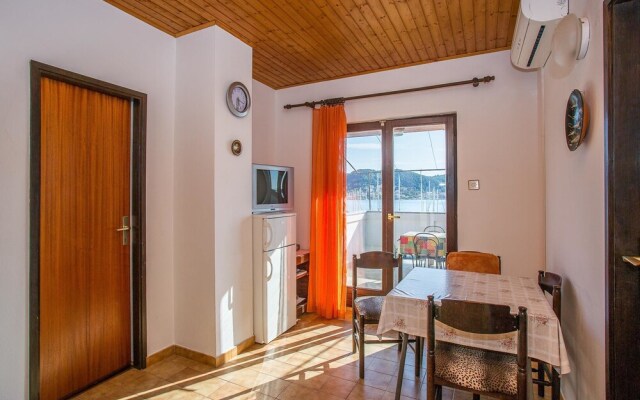 Apartment Smiliana