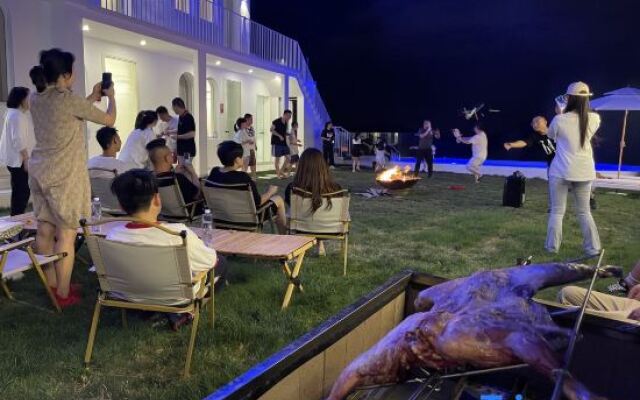 Huyu Yijing Homestay (Hengshan Island Shop)