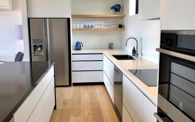 Butel House - New Luxury Accommodation