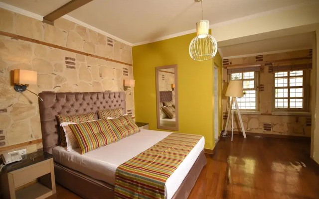 Studio Flat in Old Town Emp 106