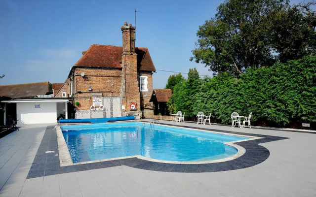 The Boship Lions Farm Hotel