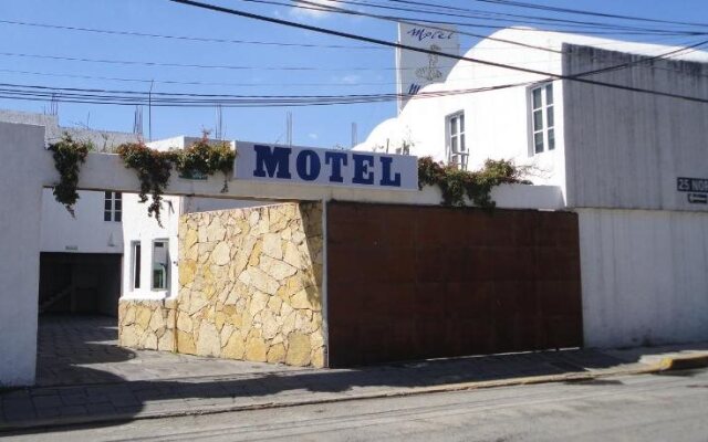 Motel Mykonos