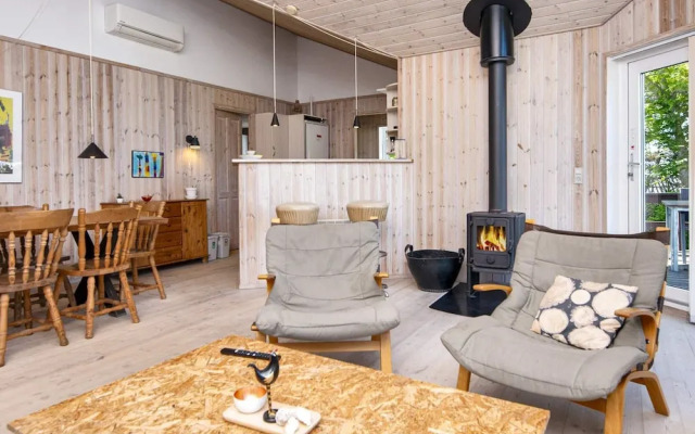 8 Person Holiday Home in Ebeltoft