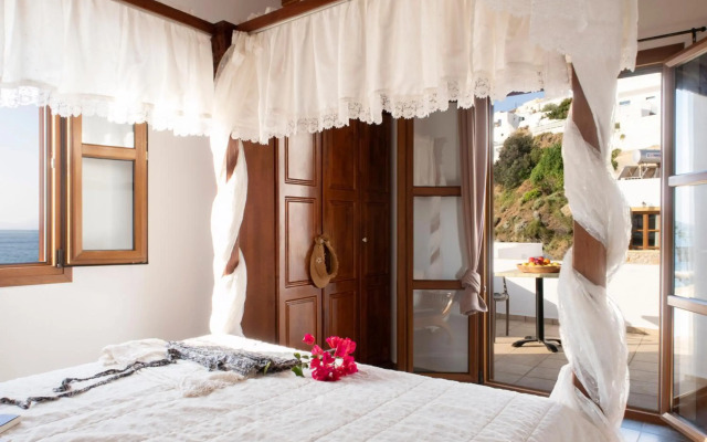 Panteli Beach Hotel