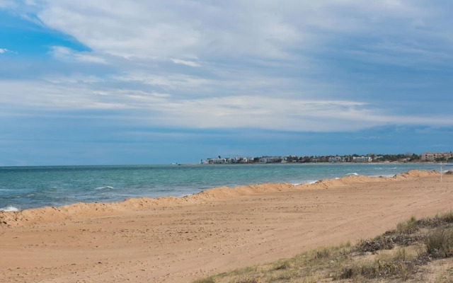 Marina A2 With 3 Bedrooms and 2 Bathrooms