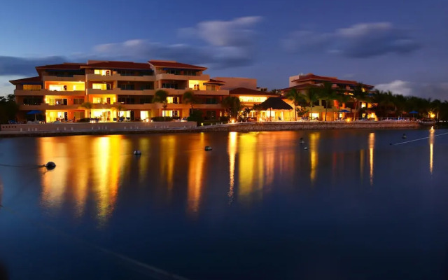 Porto Bello Gran Marina by GuruHotel