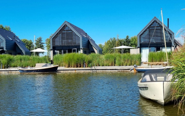 Attractive Holiday Home in Balk With Jetty