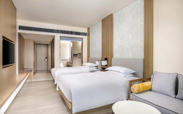 Four Points by Sheraton Wuchuan, Loong Bay