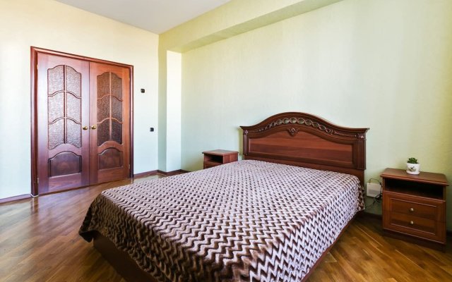 In Arbat Area Apartments