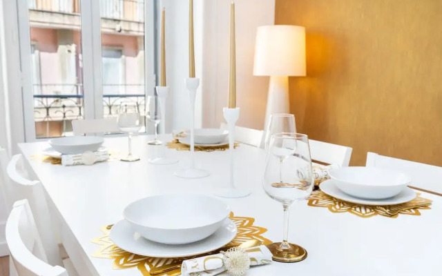 Golden Premium Apartment