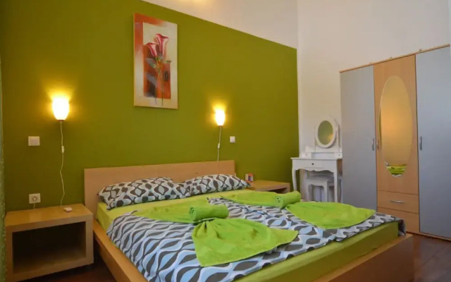 Exquisite Secluded Villa With Pool