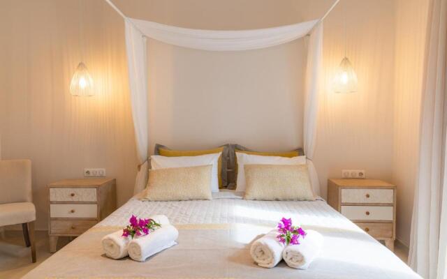 Villa Jacaranda by MediterraneanVillas