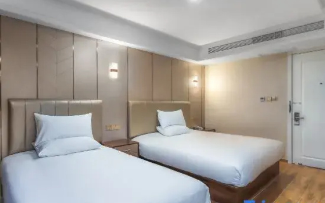Starway Hotel (Nanjing Xinjiekou Metro Station)