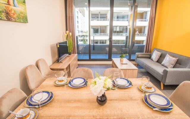 Relaxing Parramatta Apartment With Parking