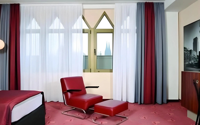Premier Inn Cologne City Mediapark Hotel