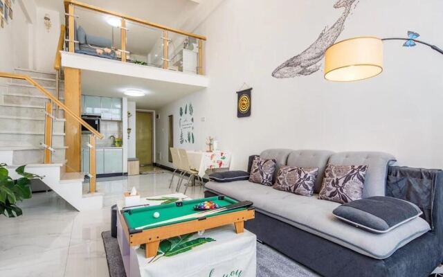 Coastline International Apartment