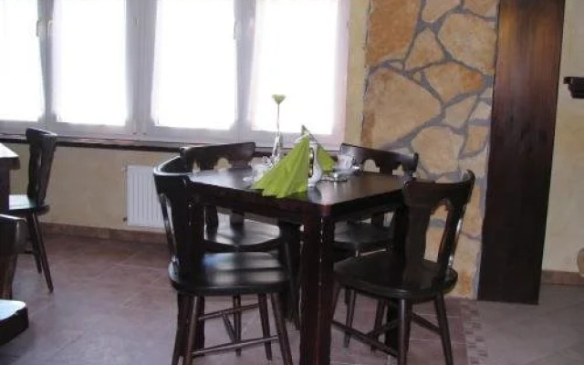 Ośrodek Usług Hotelarskich Kinga