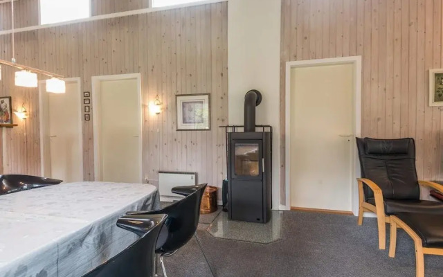 8 Person Holiday Home in Tarm