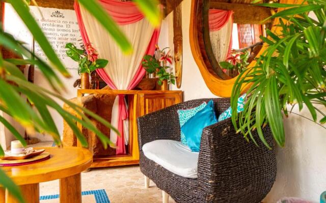 Monyoli Hotel & Boutique