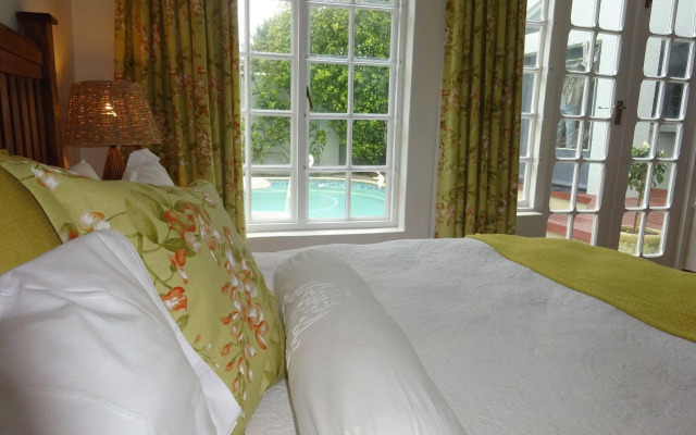 Walker Bay Manor