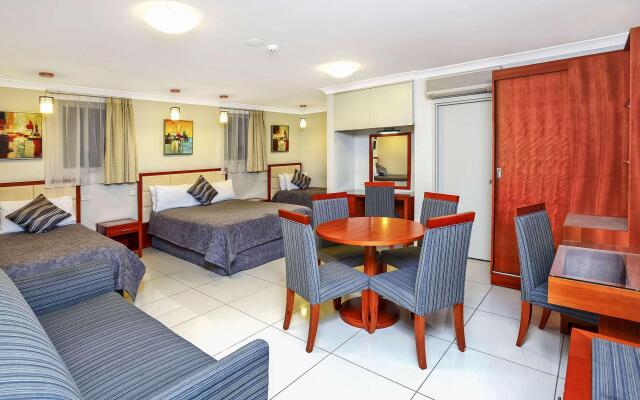 Comfort Inn & Suites Burwood