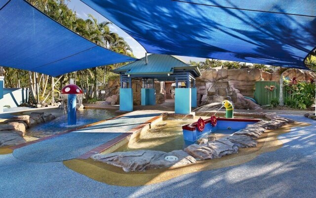 Diamond Beach Resort 2BR Bath