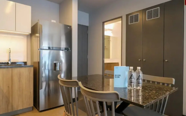 w Prestigious 2BR w Amazing Deco in San Isidro
