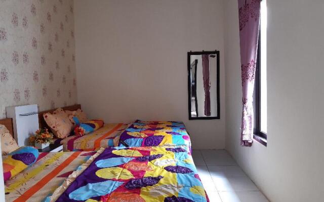 OYO 2525 Rumah Singgah Brm