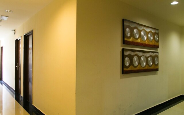 OYO 158 My Signature Hotel