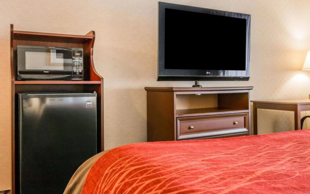 Wingate by Wyndham Utica